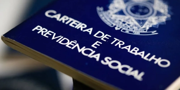 Janeiro começa com mais de 1.700 vagas de emprego abertas no Rio para diferentes perfis