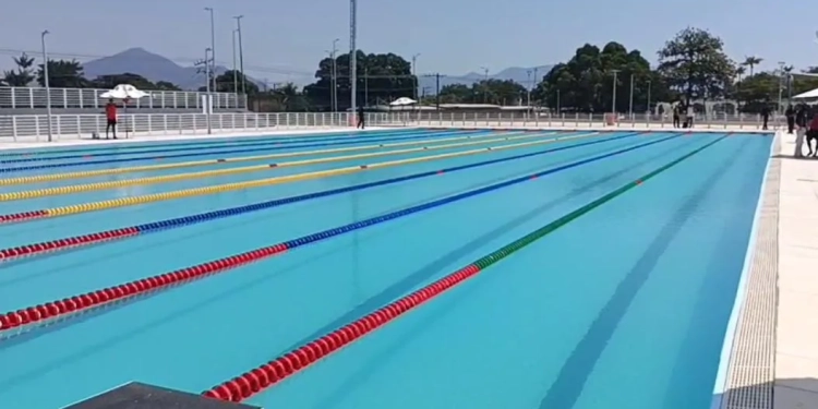 Prefeitura do Rio abre inscrições para aulas de natação e hidroginástica nesta terça feira no Parque Oeste