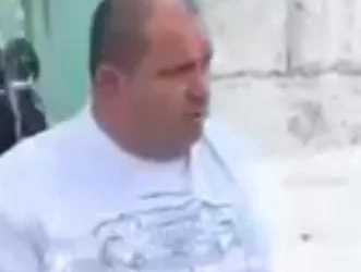 CAIU A CASA: TRAFICANTE DO COMANDO VERMELHO É PRESO COM 8 KG DE MACONHA EM SANTA CRUZ