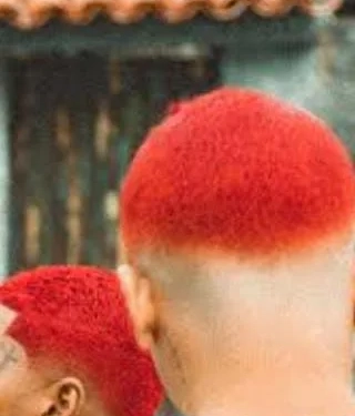 Urgente!! Cabelo Proibido!! Milícia Impõe Regra Inusitada na Zona Oeste para Evitar Associação ao CV