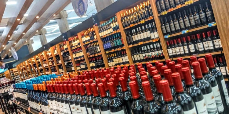 Rede de Supermercados Guanabara promove Festival de Queijos e Vinhos em São Gonçalo