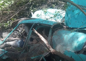 URGENTE!! ( IMAGENS FORTES) TRAGÉDIA EM GUARATIBA: AVIÃO ULTRALEVE CAI NA PRAIA DA BRISA E DEIXA TRÊS MORTOS