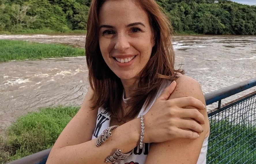 Urgente!!Justiça autoriza Suzane von Richthofen a administrar herança milionária do tio