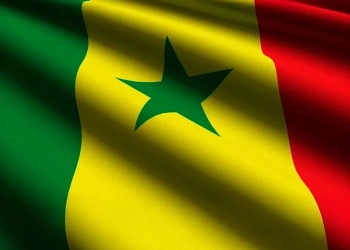 SENEGAL APROVA LEI QUE PODE PREVER ATÉ 10 ANOS DE PRISÃO PARA RELAÇÕES ENTRE PESSOAS DO MESMO SEXO