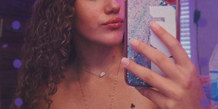 VIRADA RADICAL: Influenciadora adulta abandona OnlyFans e diz ter entregado sua vida a Jesus