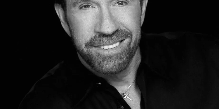 LUTO NO CINEMA: Chuck Norris morre aos 86 anos e deixa legado inesquecível