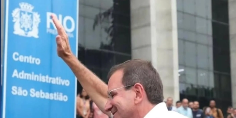 Eduardo Paes deixa Prefeitura e abre caminho para disputa pelo Governo do Estado