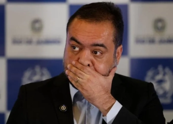 LUXO NAS ALTURAS: Governo Cláudio Castro gasta R$ 17 milhões com jatinho e mantém lista de voos em sigilo