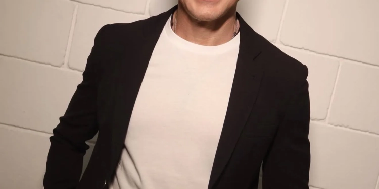 Rodrigo Faro pode substituir Tadeu Schmidt no BBB? Rumor agita bastidores