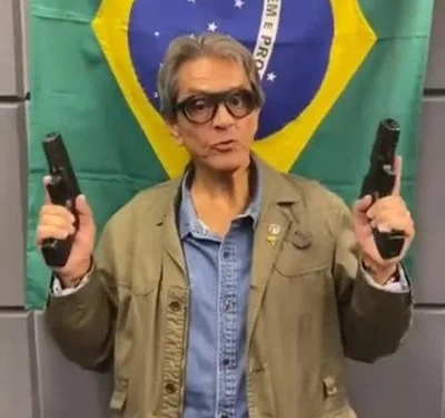 ATAQUE ARMADO COBRA PREÇO: Justiça manda Roberto Jefferson pagar R$ 200 mil a agente ferida da PF