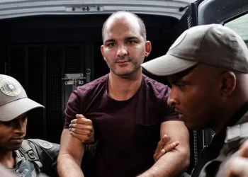 PM é acusado de usar inteligência artificial para atrair e matar família da ex-mulher