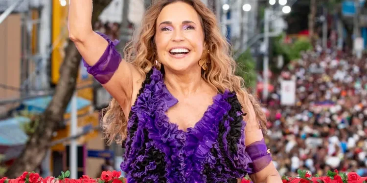 Após polêmica em premiação, Daniela Mercury se pronuncia, pede desculpas a Edson Gomes e reforça luta pelos direitos das mulheres. Leia o texto