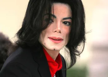 CHOCANTE: Pesquisa Aponta Que 71% das Pessoas Acreditam Que Michael Jackson Ainda Está Vivo