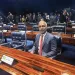 Justiça tenta bloquear contas de Romário, mas não encontra nem R$ 1