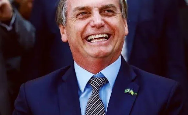 Nunes Marques abre caminho no STF e Bolsonaro pode ter condenação de 27 anos anulada