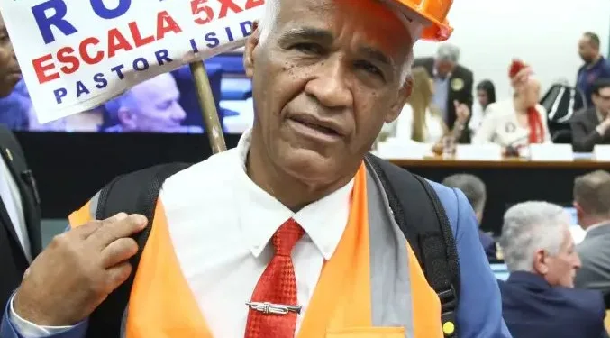 Deputado causa polêmica ao dizer que fim da escala 6×1 dará mais tempo para sexo e filhos