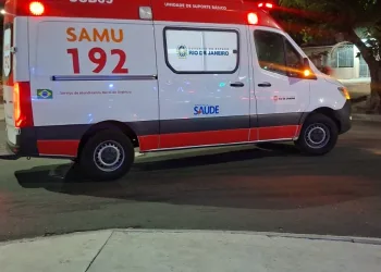 ( FOTOS) MÃE E BEBÊ SE FEREM EM ESCADA ROLANTE APÓS FALHA GRAVE NUM SHOPPING DE CAMPO GRANDE