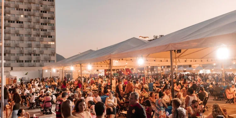 Feira Nacional do Podrão retorna ao Bangu Shopping com lanches gigantes e programação para toda a família