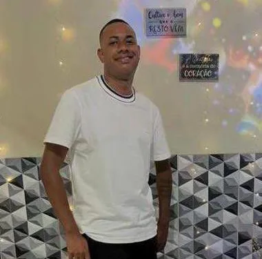 Traficante envolvido em assalto na casa de MC Poze é morto pelos comparsas