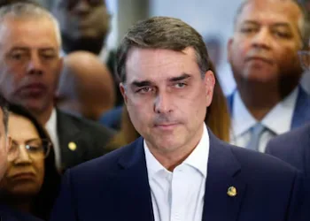 ta:  URGENTE: Polícia investiga plano do CV para matar Flávio Bolsonaro durante agenda em Minas Gerais