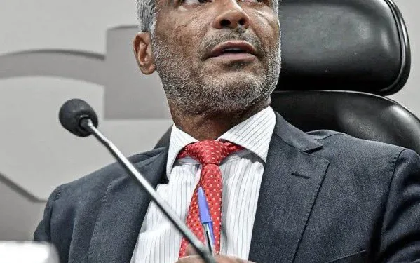 :  Romário desafia o PL e declara apoio ao fim da escala 6×1 no Senado