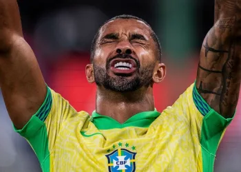 Lesão de Wesley abre caminho para Paulo Henrique na Seleção Brasileira?