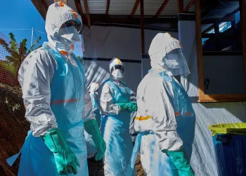 ALERTA MUNDIAL: Ebola avança na África e já deixa 93 mortos em novo surto