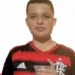 Menino de 11 anos luta pela vida após comer bolo de chocolate; polícia investiga possível envenenamento no RJ