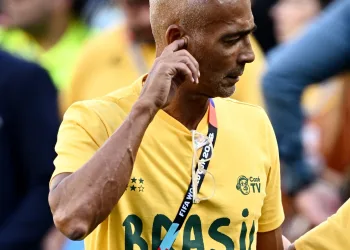 pa Senador Romário vai atuar na CazéTV nos Estados Unidos sem abrir mão do mandato e do salário