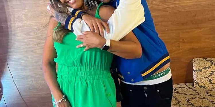 Justiça solta mãe de rapper ligado a polêmicas em nova decisão que agita o Rio