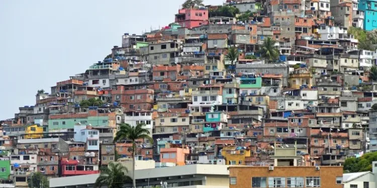 URGENTE!! Governo Lula anuncia pacote bilionário e destina R$ 700 milhões para urbanização de favelas no Rio