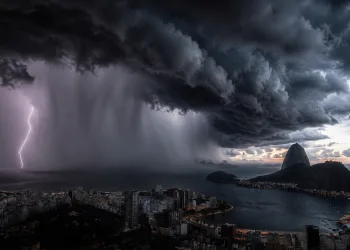 o:  ALERTA NO RIO: Nova frente fria avança e promete virar o tempo com chuva e queda brusca nas temperaturas!