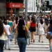 IBGE Confirma: Homem Virou Artigo de Luxo no Brasil e Estoque Está Baixando