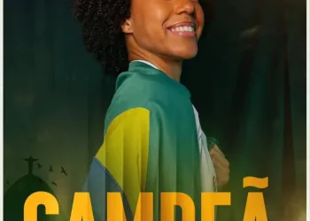 Orgulho de Campo Grande: Lavínia Costa Conquista Tricampeonato Pan-Americano de Karatê aos 19 Anos**