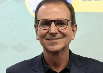 Eduardo Paes dispara nas pesquisas e se aproxima de vitória histórica no Rio de Janeiro