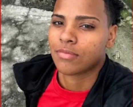 Jovem de 21 anos é encontrada morta e nua em matagal após desaparecer em Campo Grande: família clama por justiça
