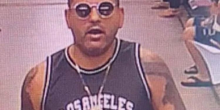 ( IMAGENS FORTES E SATISFATÓRIAS)CHEFÃO DO CV É MORTO EM OPERAÇÃO NO RIO APÓS TENTAR FUGIR SOZINHO