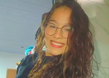 ADOLESCENTE DE 14 ANOS DESAPARECE APÓS SAIR DA ESCOLA EM PEDRA DE GUARATIBA E FAMÍLIA PEDE AJUDA URGENTE
