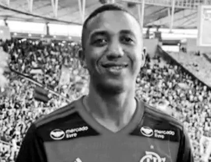 Militar de 23 anos é morto com tiro na cabeça ao tentar defender irmã durante discussão familiar no Rio
