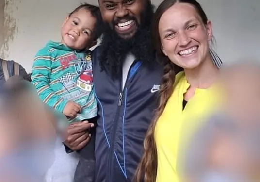 MACABRO!! PASTOR MATA FILHO DE 3 ANOS APÓS ELE NAO DAR BOM DIA!!
