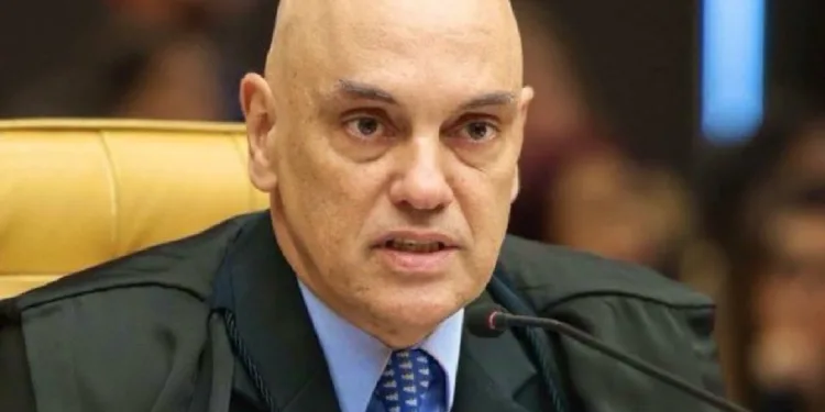 URGENTE!! MINISTRO ALEXANDRE DE MORAES PROIBE FLÁVIO BOLSONARO DE VISITAR O PAI POR 90 DIAS