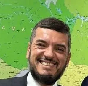 A PRÓXIMA PEDE MÚSICA NO FANTÁSTICO!! EX PRESIDENTE DA ALERJ É PRESO DENTRO DE PRESÍDIO NO RIO