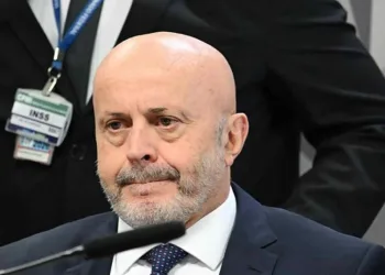 URGENTE!! CARECA DO INSS É FLAGRADO COM MACONHA DENTRO DA CELA NA PAPUDA
