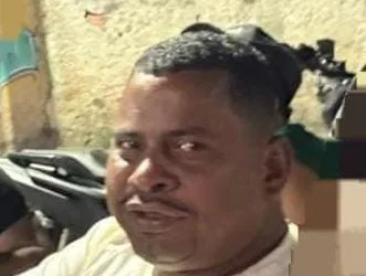 ( IMAGENS FORTES E SATISFATÓRIAS) TRAFICANTE É MORTO EM OPERAÇÃO DA POLÍCIA EM COMUNIDADE DO RIO