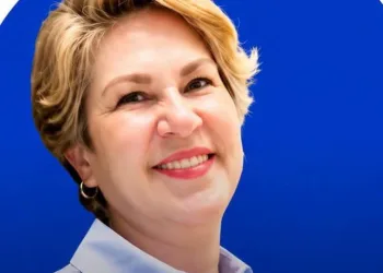 Mãe de Eliza Samudio anuncia pré-candidatura e promete transformar dor em luta na política