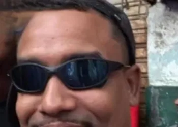 ( IMAGENS FORTÍSSIMAS) CHEFE DO COMANDO VERMELHO E MAIS TRÊS TRAFICANTES SÃO MORTOS EM CONFRONTO COM A POLICIA NO RIO!! SE É SENSÍVEL, NÃO VEJA…