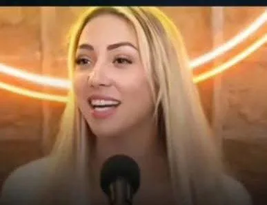 GAROTA DE PROGRAMA CAUSA POLÊMICA AO DIZER QUE ACEITA TUDO, MENOS SER CHAMADA DE “PETISTA”