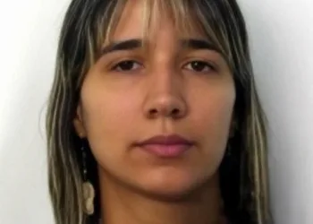 MISTÉRIO NO RIO: POLICIAL CIVIL É ENCONTRADA MORTA DENTRO DE CARRO E CASO INTRIGA INVESTIGADORES