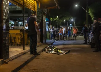( Fotos) Dono de bar é morto ao tentar impedir briga em Paciência na Zona Oeste do Rio