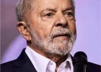 LULA FAZ DECLARAÇÃO POLÊMICA E DIZ QUE DIREITA NÃO VOLTA AO PODER ENQUANTO ESTIVER VIVO